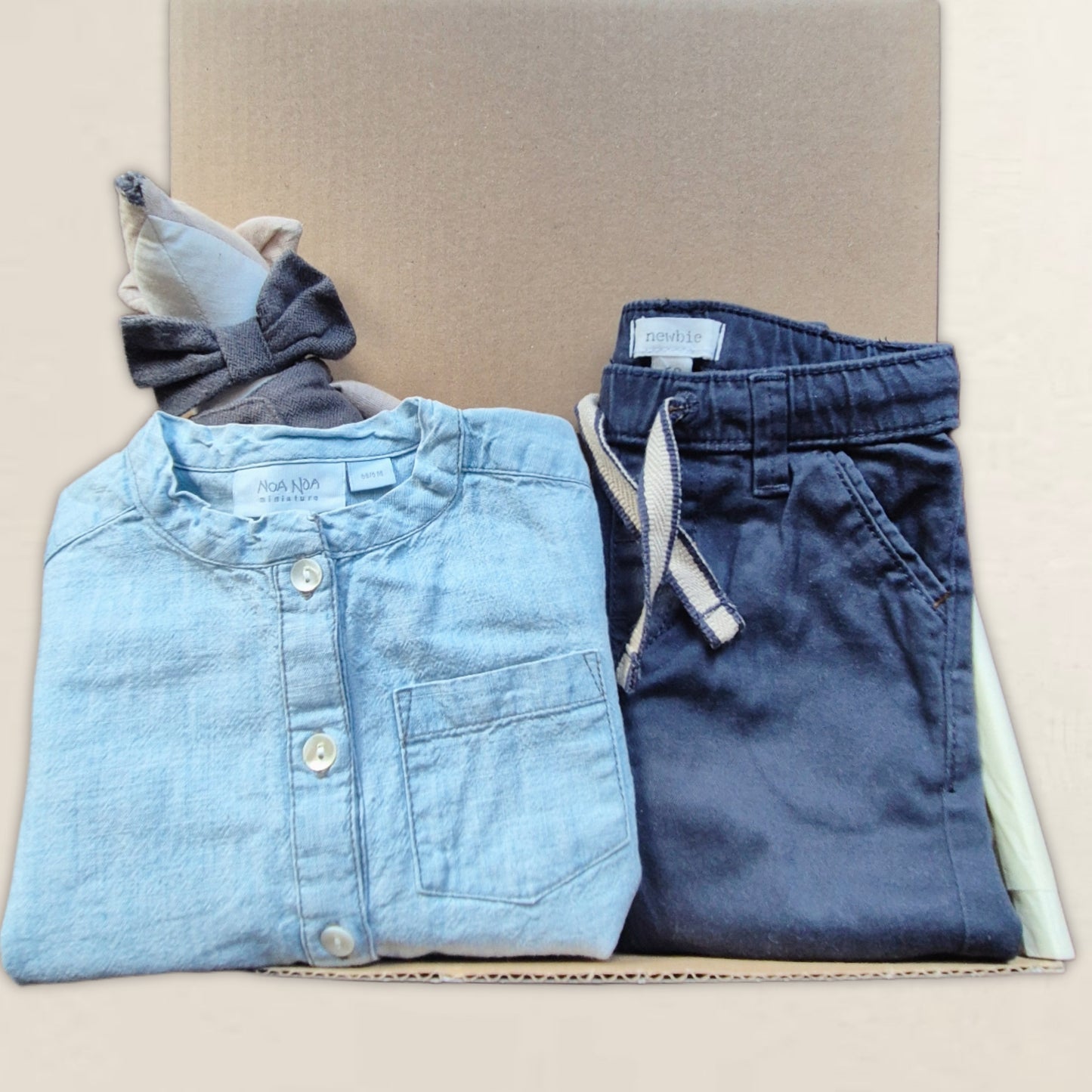 Skjorta, byxor, mus. Strl. 68