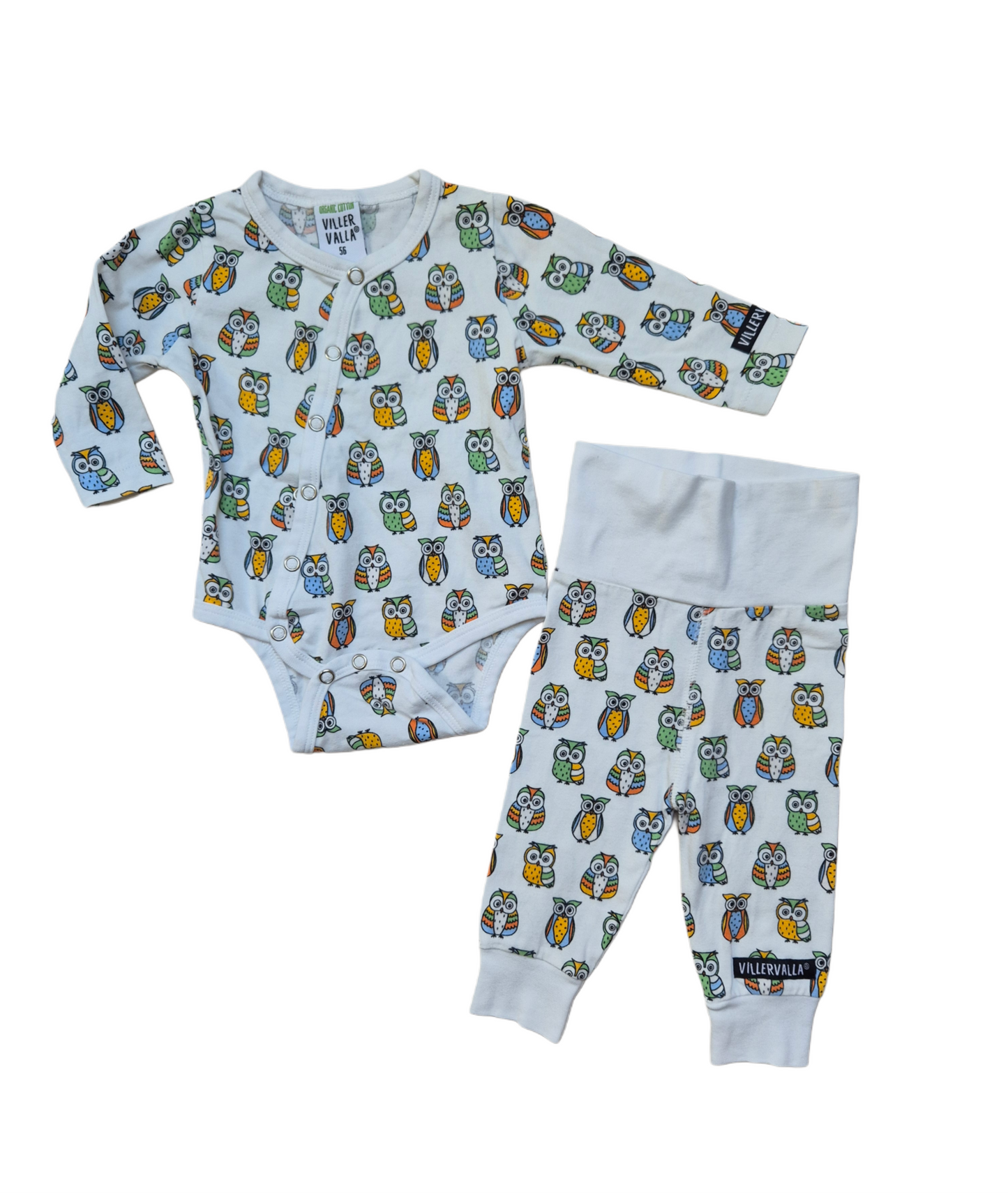 Strl. 56. Set med ugglor